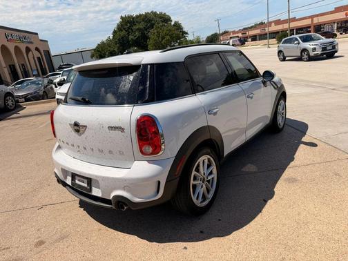 White 2016 MINI Countryman Cooper S