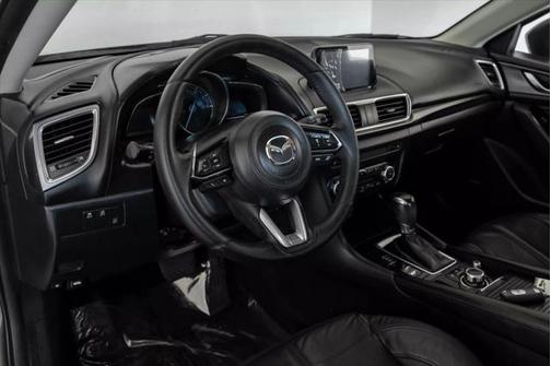 2018 Mazda Mazda3 Grand Touring