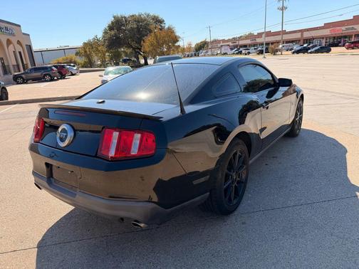 2010 Ford Mustang GT Premium