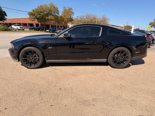 2010 Ford Mustang GT Premium
