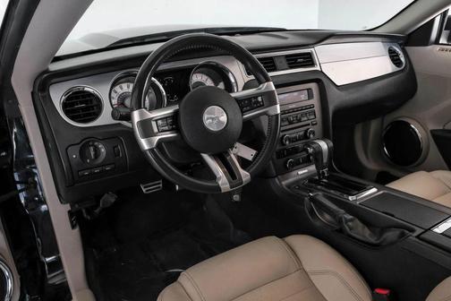 2010 Ford Mustang GT Premium