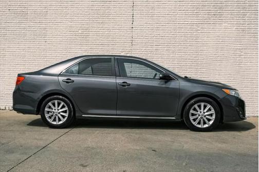 2014 Toyota Camry XLE