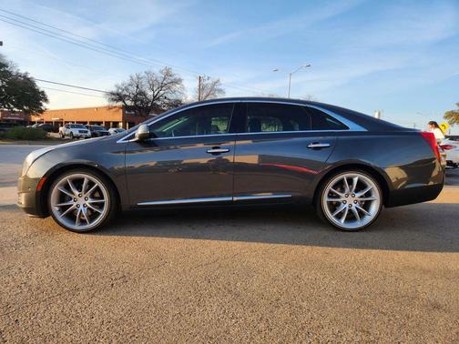2017 Cadillac XTS Premium Luxury