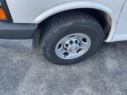 2014 Chevrolet Express 2500 Work Van