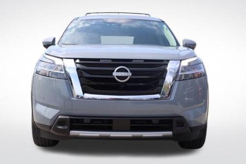 2023 Nissan Pathfinder Platinum 4WD