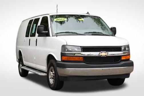 2023 Chevrolet Express 2500 RWD 2500 Regular Wheelbase WT
