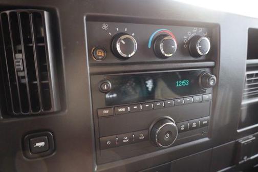 2023 Chevrolet Express 2500 RWD 2500 Regular Wheelbase WT