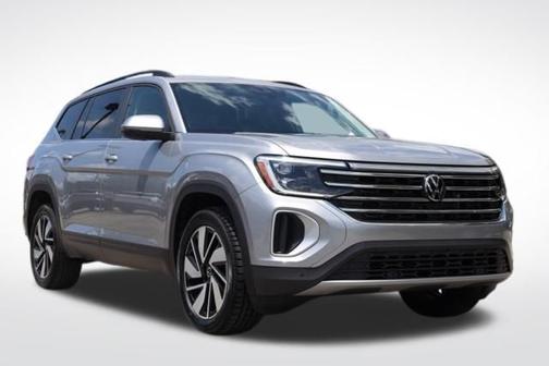 Gray 2024 Volkswagen Atlas 2.0T SE w/Technology