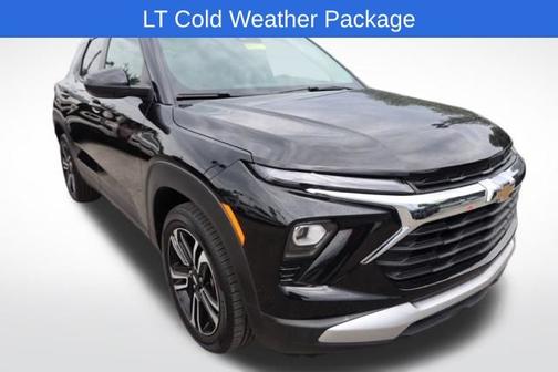 Mosaic Black Metallic 2025 Chevrolet Trailblazer LT