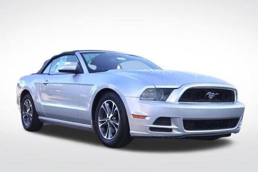 Ingot Silver 2014 Ford Mustang V6 Premium
