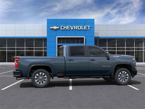 2025 Chevrolet Silverado 2500 Custom