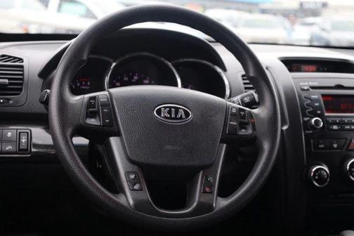 2012 Kia Sorento LX