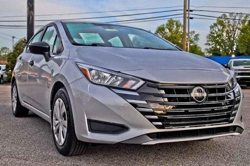 2023 Nissan Versa 1.6 S