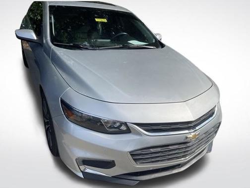 Silver Ice Metallic 2016 Chevrolet Malibu LT