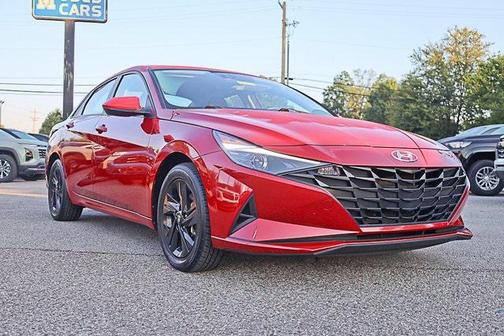 2021 Hyundai ELANTRA SEL