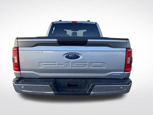 ' 2022 Ford F-150 XLT