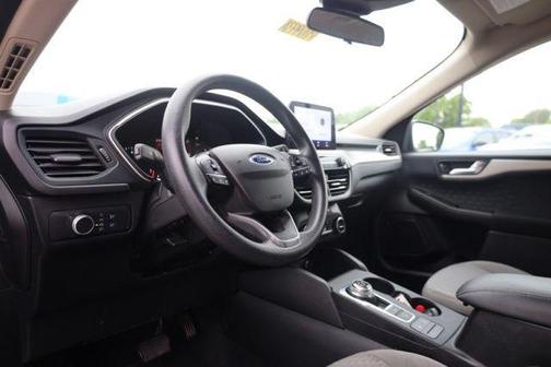 Magnetic Metallic 2020 Ford Escape SE