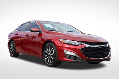 Radiant Red Tintcoat 2023 Chevrolet Malibu RS