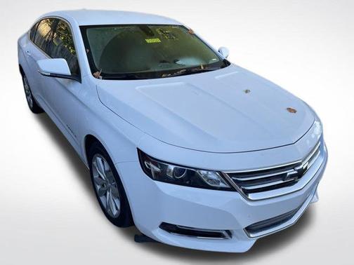 Summit White 2018 Chevrolet Impala 1LT