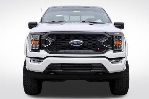 Oxford White 2021 Ford F-150 XLT