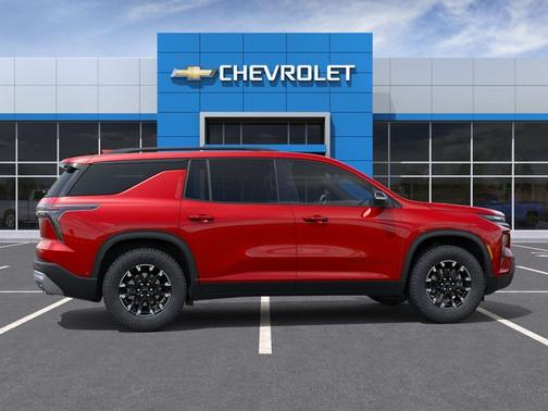Radiant Red Tintcoat 2026 Chevrolet Traverse Z71