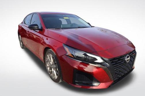 2023 Nissan Altima SR VC-Turbo FWD