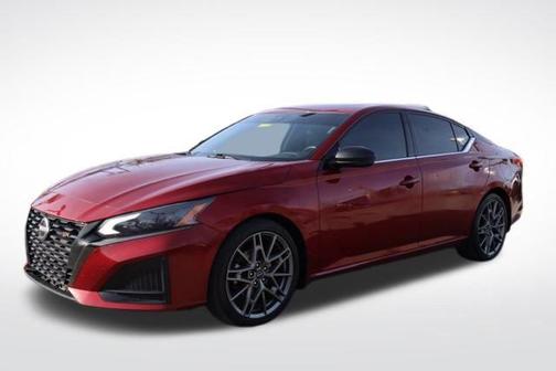 2023 Nissan Altima SR VC-Turbo FWD