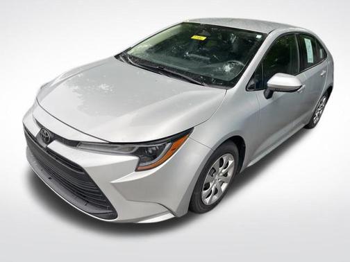 Classic Silver Metallic 2024 Toyota Corolla LE