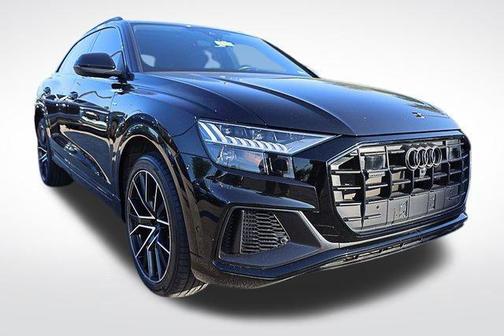2023 Audi Q8 55 Premium Plus