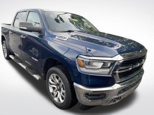Patriot Blue Pearlcoat 2020 RAM 1500 Big Horn/Lone Star