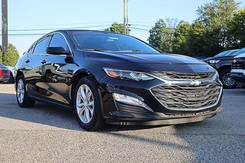 2022 Chevrolet Malibu FWD LT