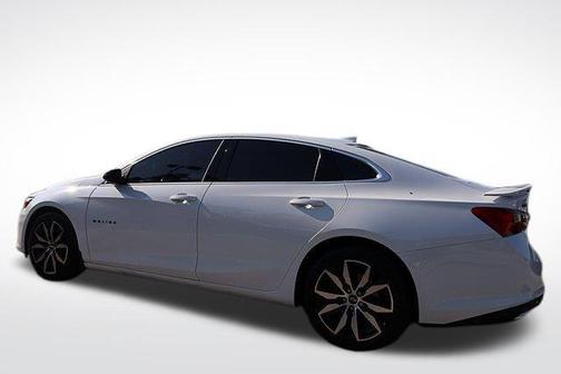 2022 Chevrolet Malibu FWD RS