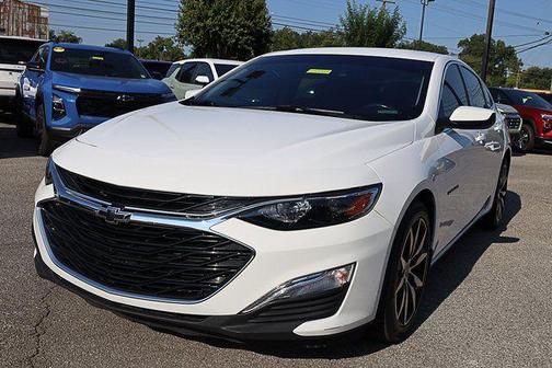 2022 Chevrolet Malibu FWD RS