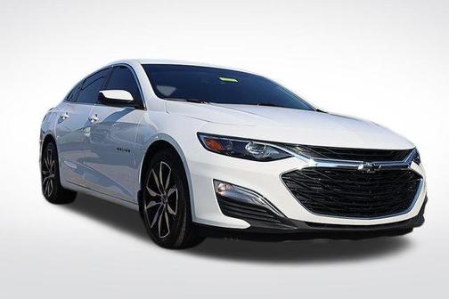 2022 Chevrolet Malibu FWD RS