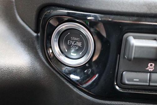 Summit White 2026 Chevrolet Silverado 1500 RST