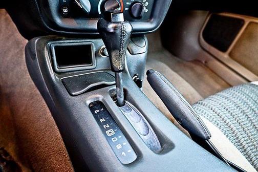 1998 Chevrolet Camaro Base