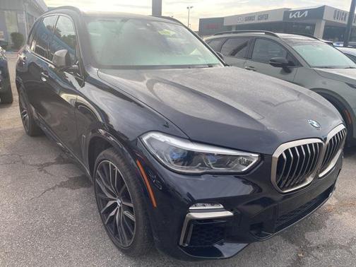 2020 BMW X5 M50i