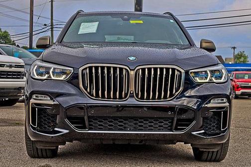 2020 BMW X5 M50i