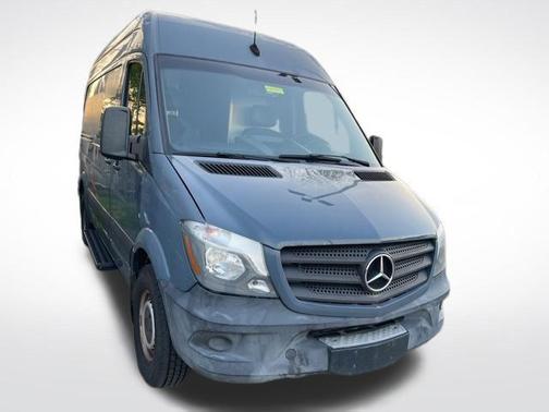 2018 Mercedes-Benz Sprinter 2500 Standard Roof