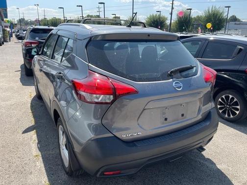 2019 Nissan Kicks S