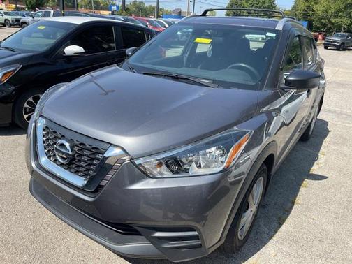 2019 Nissan Kicks S