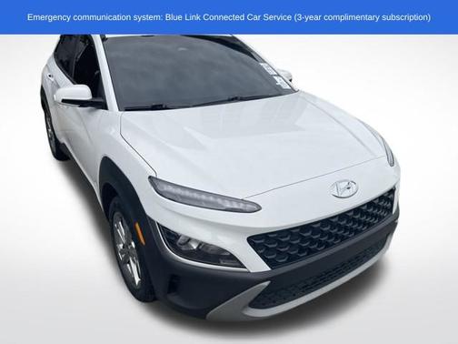 Lunar White 2023 Hyundai KONA SEL