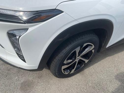 Summit White 2024 Chevrolet Trax 1RS