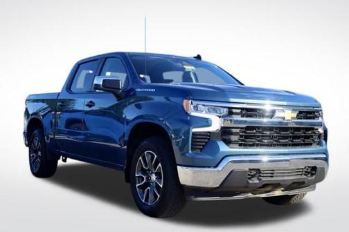 Lakeshore Blue Metallic 2024 Chevrolet Silverado 1500 LT