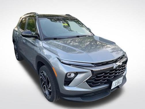 Sterling Gray Metallic 2024 Chevrolet Trailblazer RS