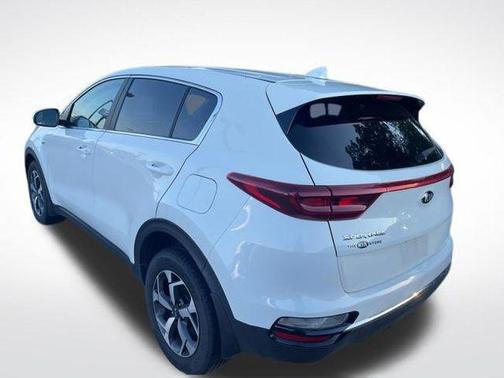 Clear White 2021 Kia Sportage LX