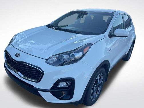 Clear White 2021 Kia Sportage LX