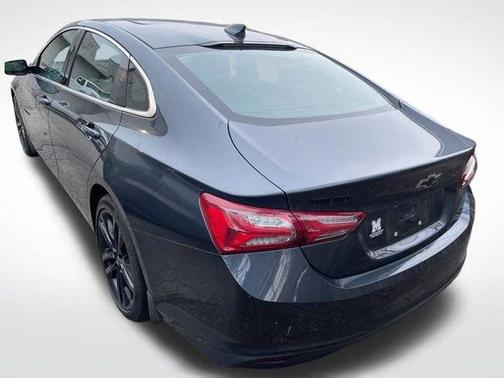 2021 Chevrolet Malibu FWD LT