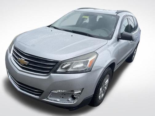 Silver Ice Metallic 2016 Chevrolet Traverse LS