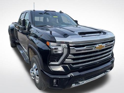 Black 2024 Chevrolet Silverado 3500 High Country